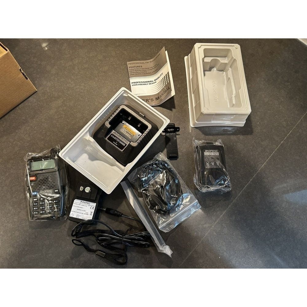 Baofeng UV-5R Dual Band Two Way Radio Professional FM Transceiver